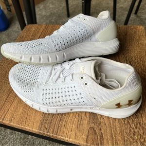 Under Armour HOVR Sonic Running Shoes Women’s Size 9